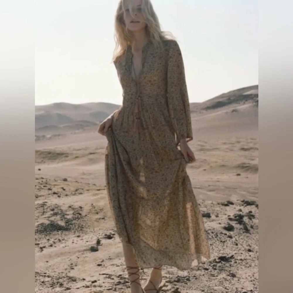 Doen Prem Dress - Picture 1 of 6